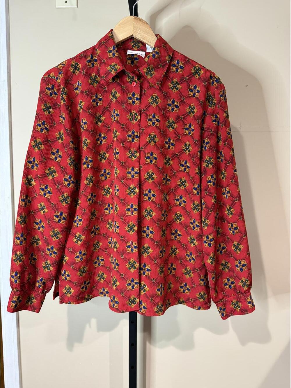 Alia Petite Women's Red Floral Button-Up Blouse Size 12